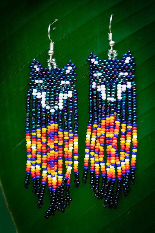Lobo de Flores Beaded Earrings